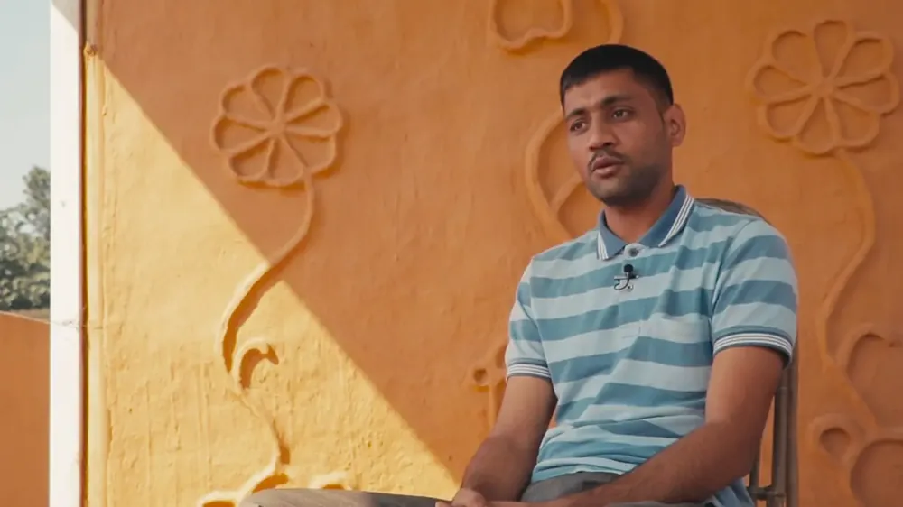 Taukeer Alam speaking in his language, Van Gujjari